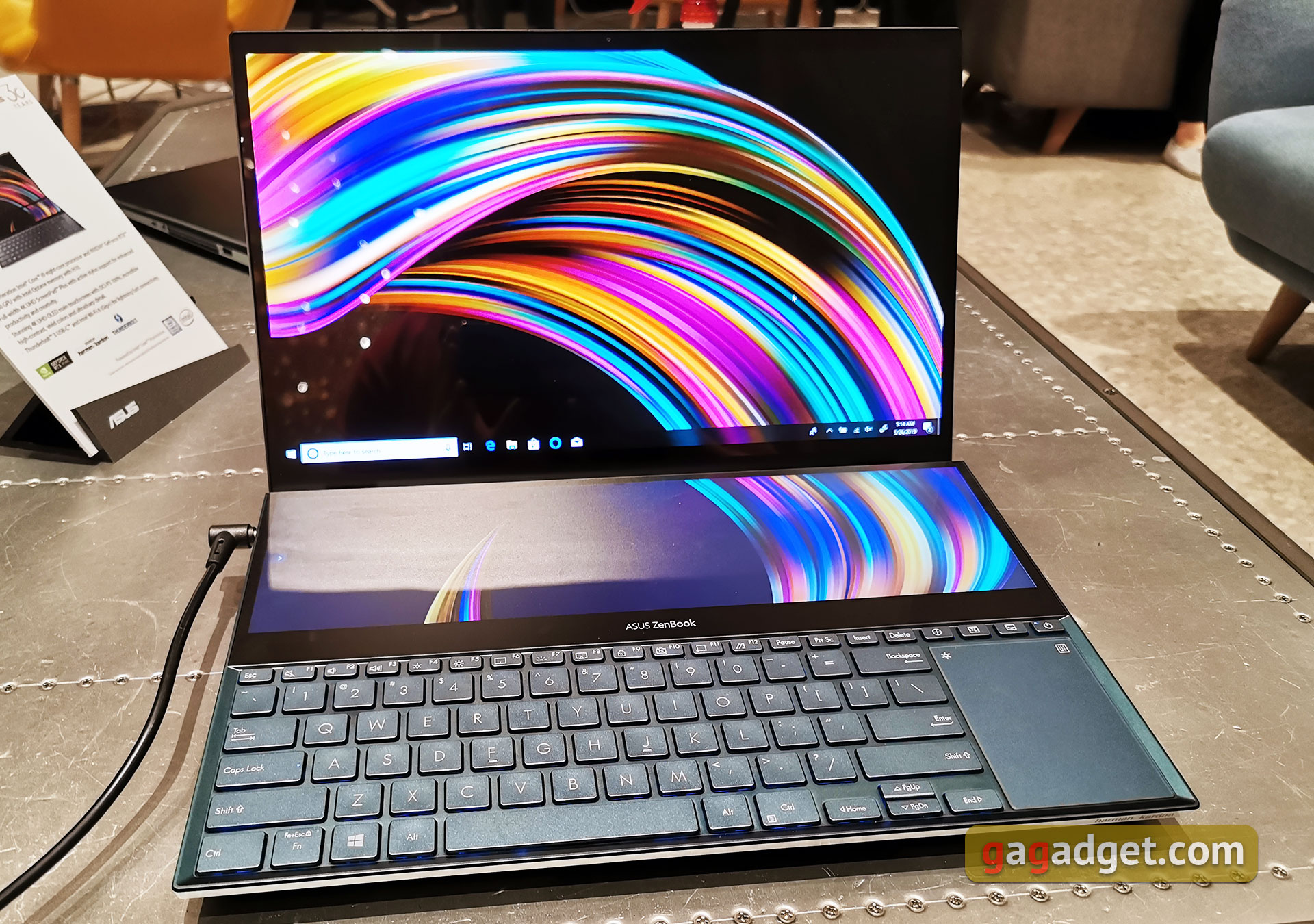 Ноутбук ASUS ZenBook Pro Duo с двумя экранами: первые впечатления-20
