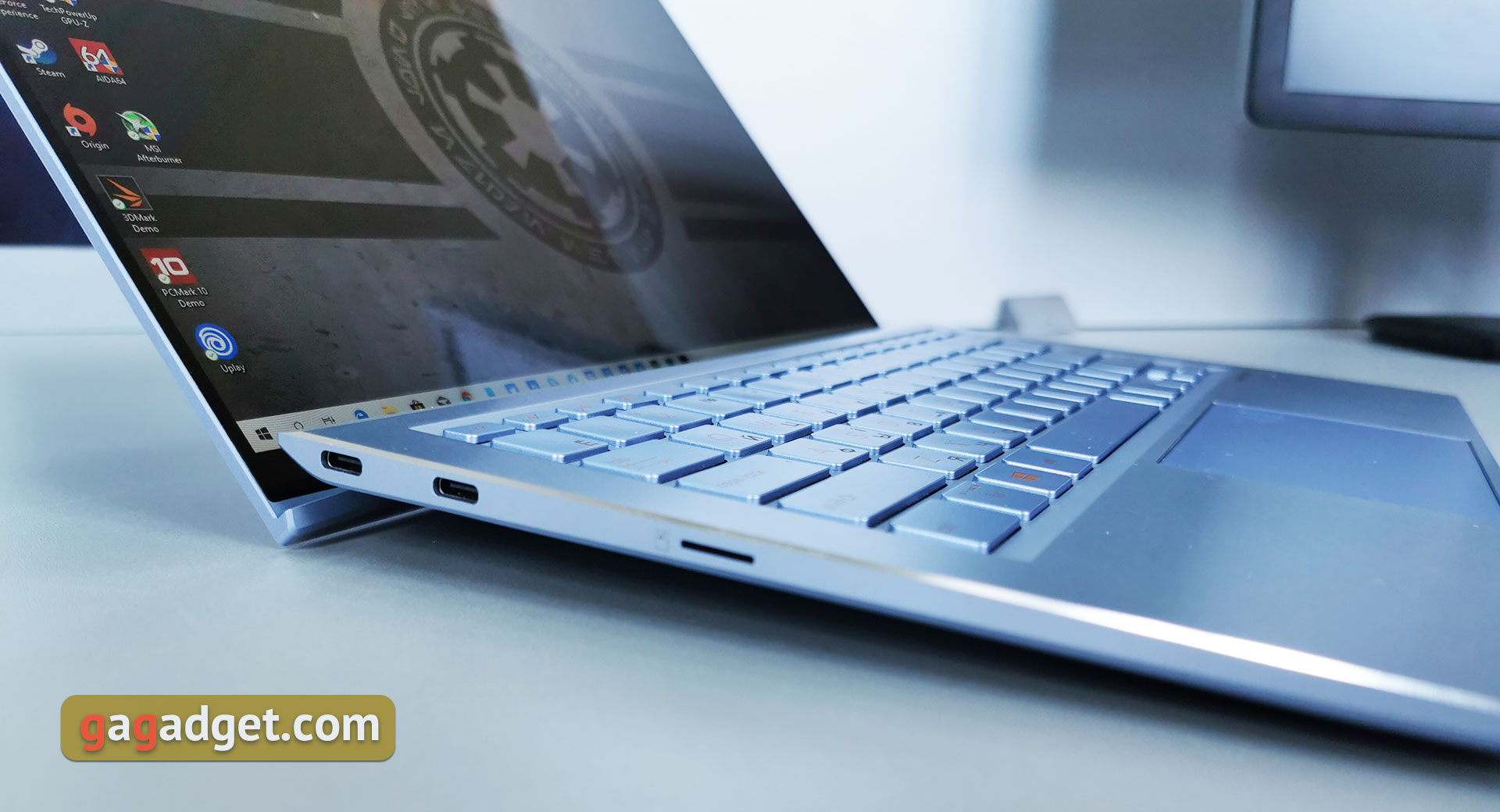 Огляд ASUS ZenBook S13: флагманський безрамковий ультрабук зі зворотним "монобровою"-14
