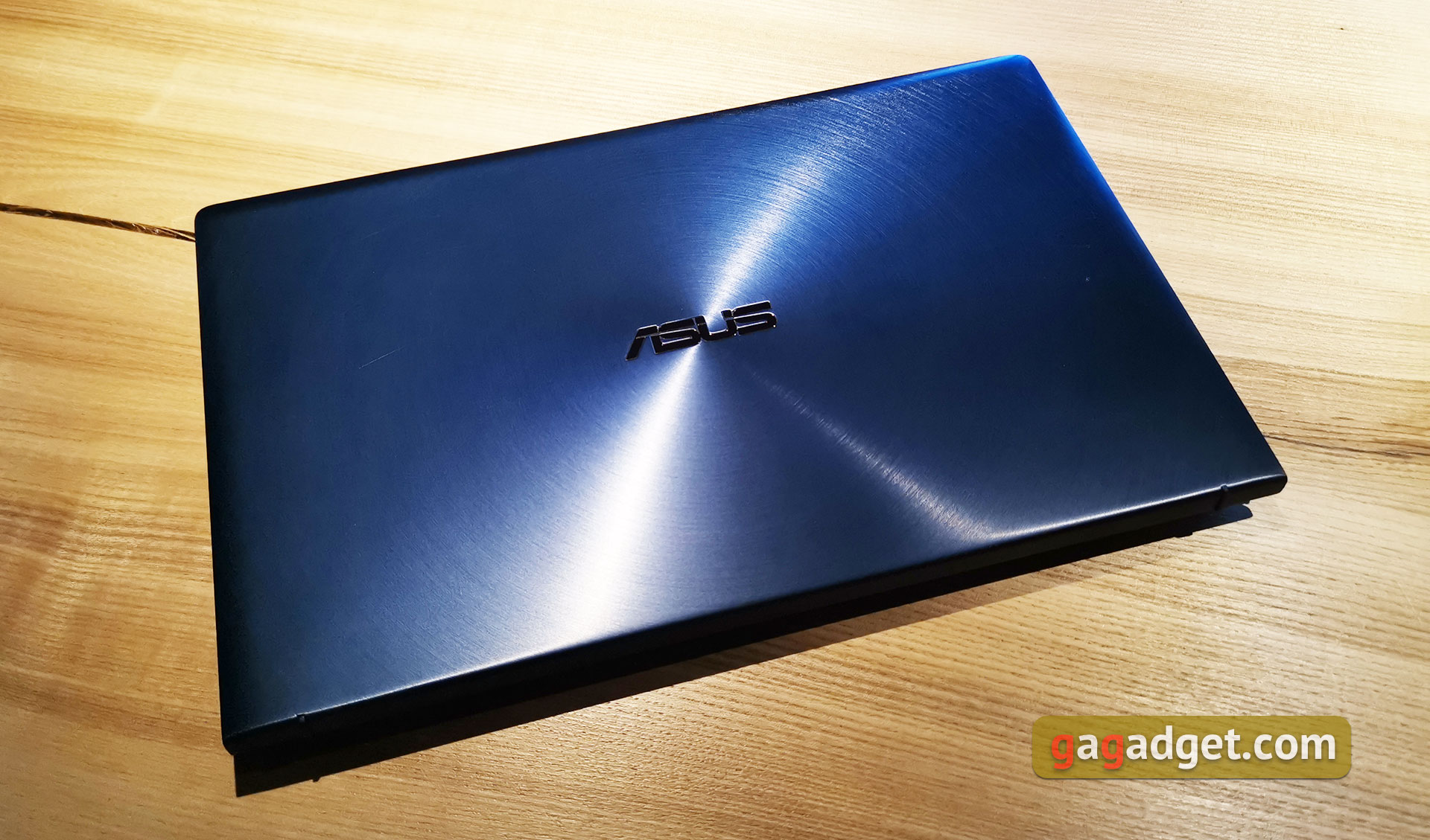 asus-zenbook-ukraine-29-11-2018-04.jpg