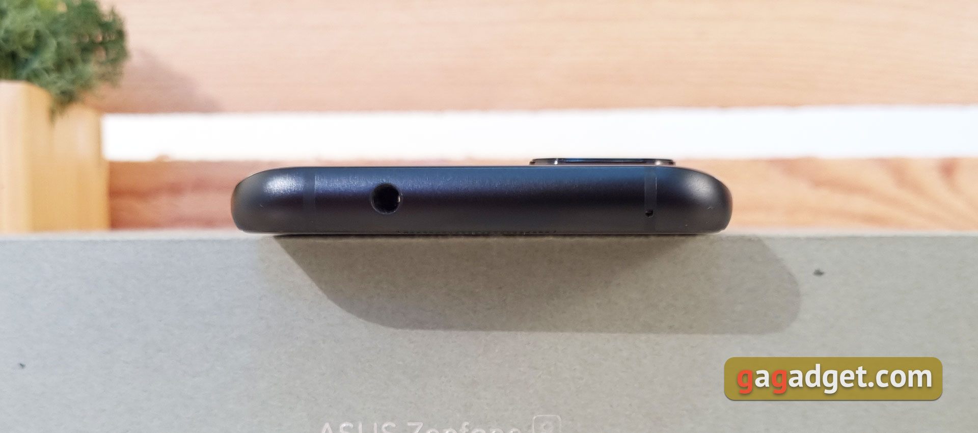 ASUS ZenFone 8 Review: People's Choice-10
