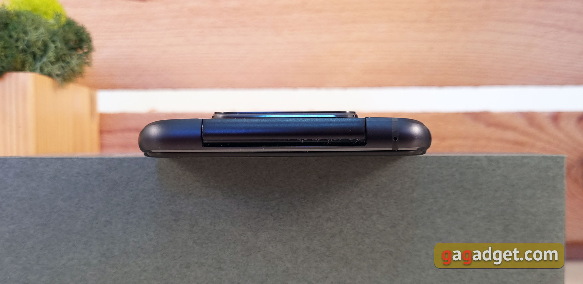 ASUS ZenFone 8 Flip Review-20