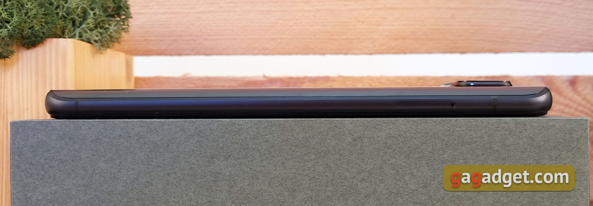 ASUS ZenFone 8 Flip Review-23
