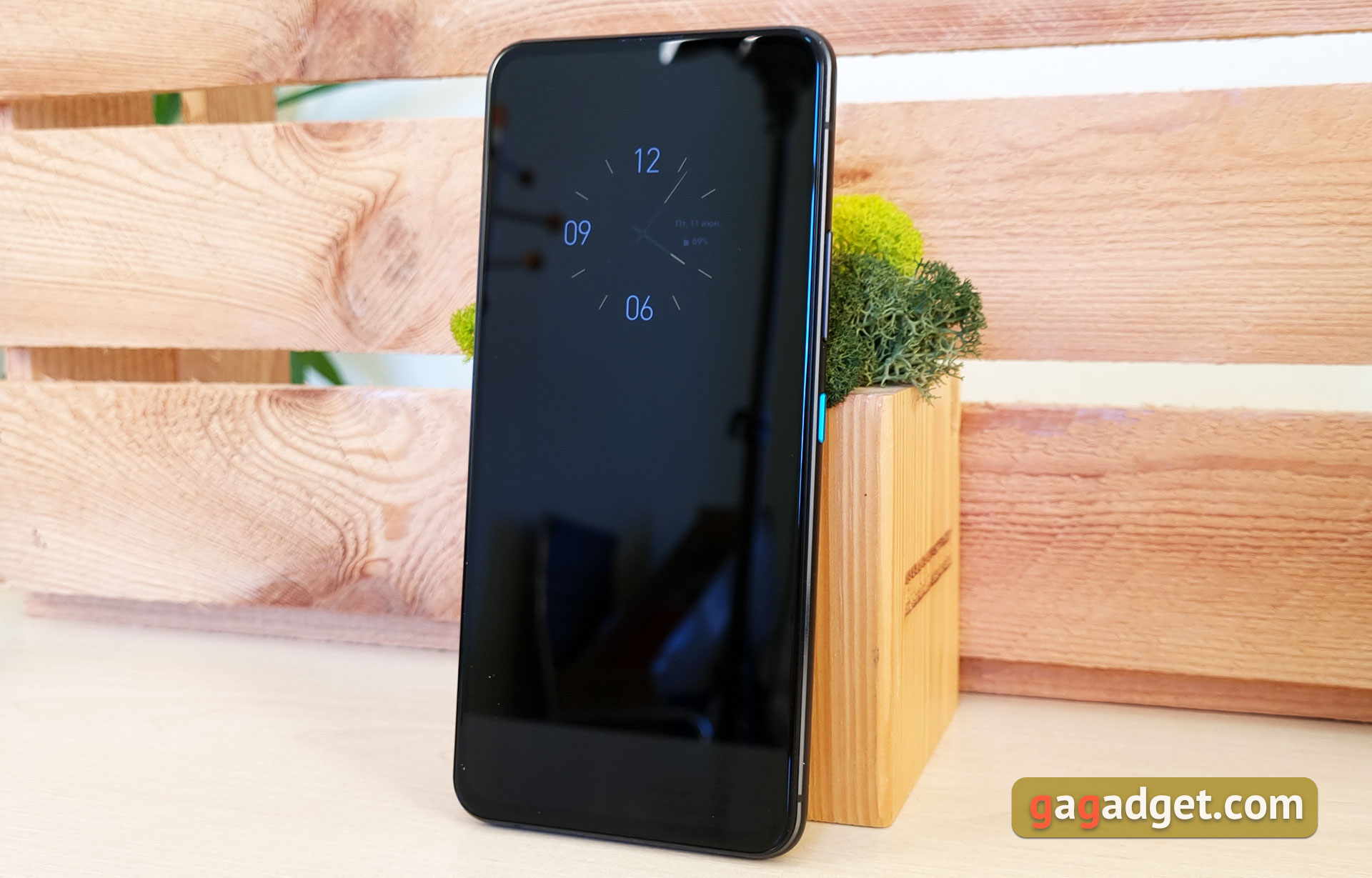 ASUS ZenFone 8 Flip Review-59