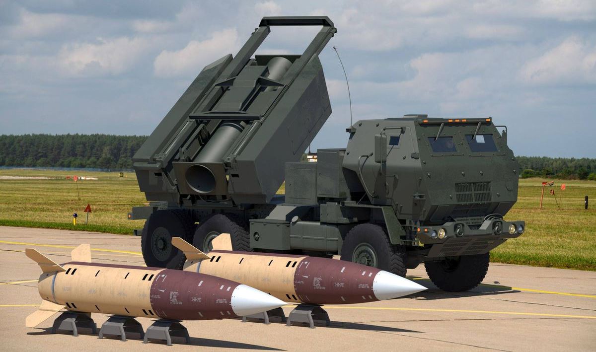 M142 HIMARS и ATACMS. Иллюстрация: Mariusz Burcz