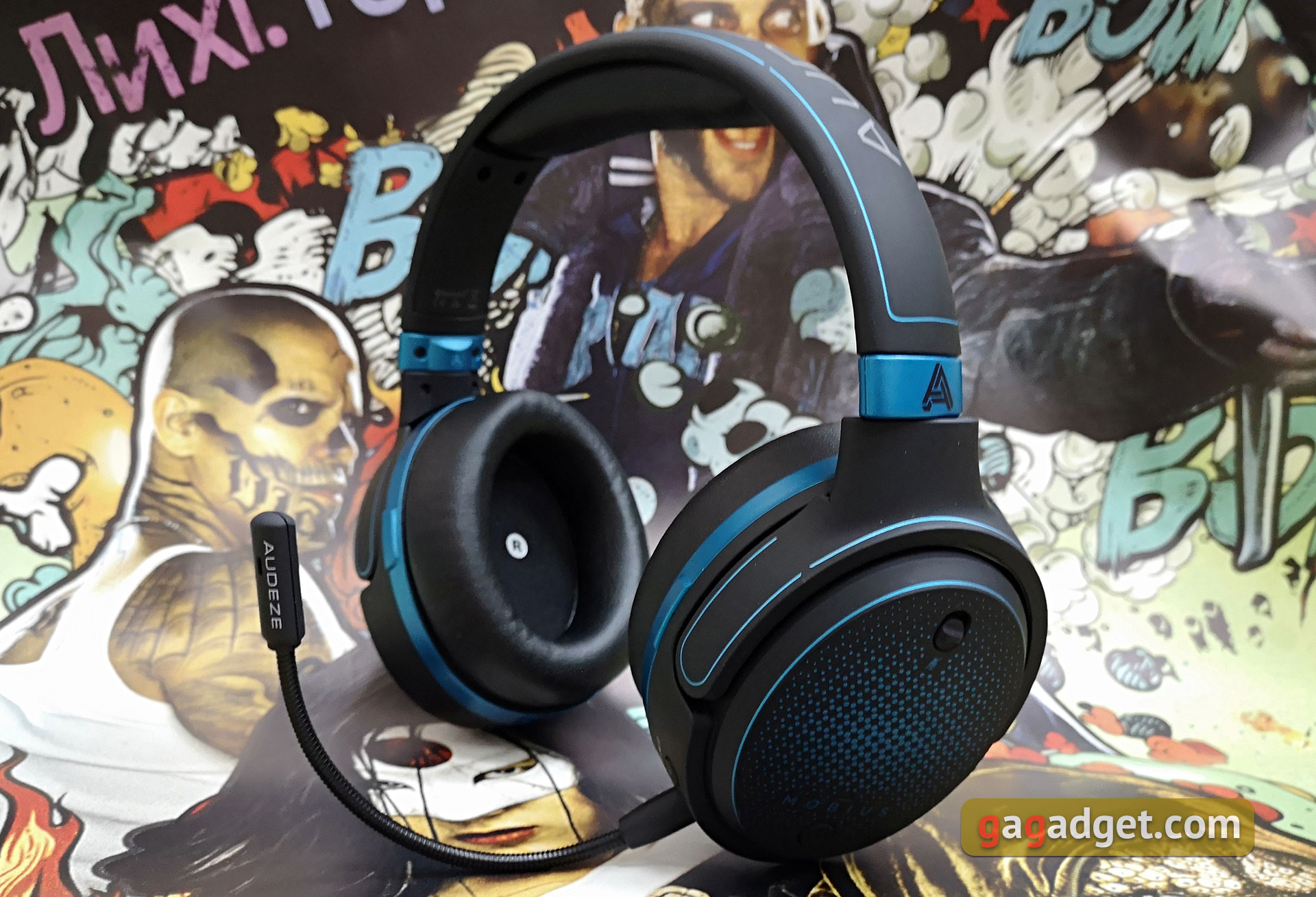 audeze-mobius-02.jpg