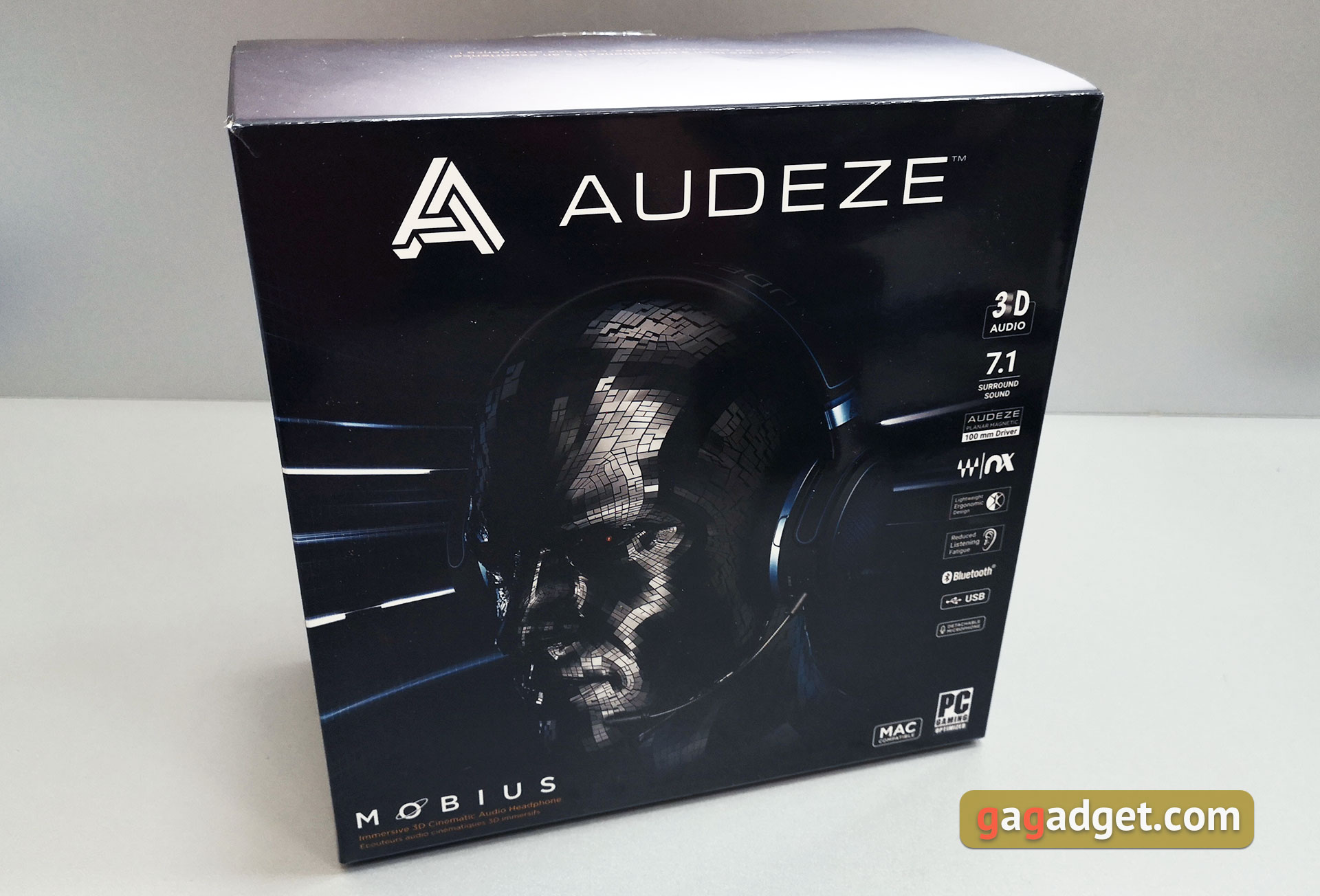 audeze-mobius-03.jpg