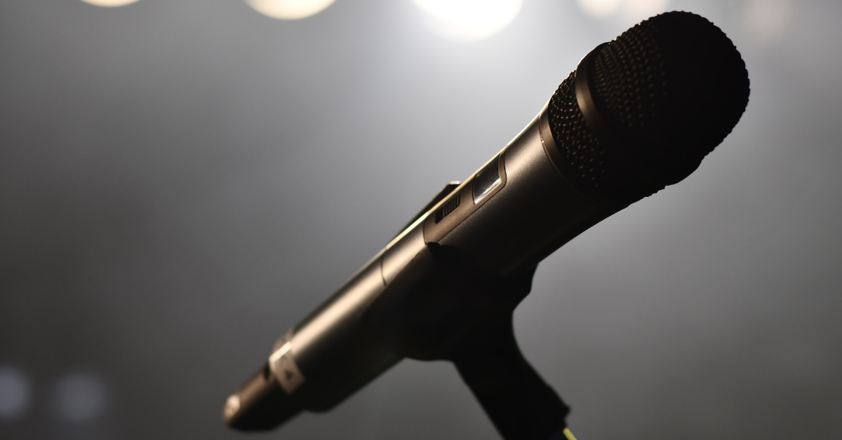 best microphone for public speaking 2026