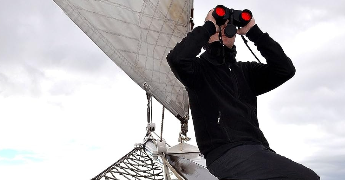 best binoculars for boating