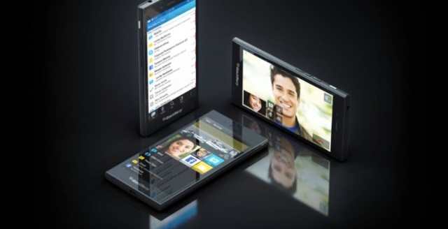 BlackBerry анонсировала сенсорный смартфон Z3 и Q20 с физической клавиатурой