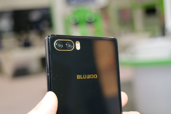bluboo_s1_hk-3.jpg