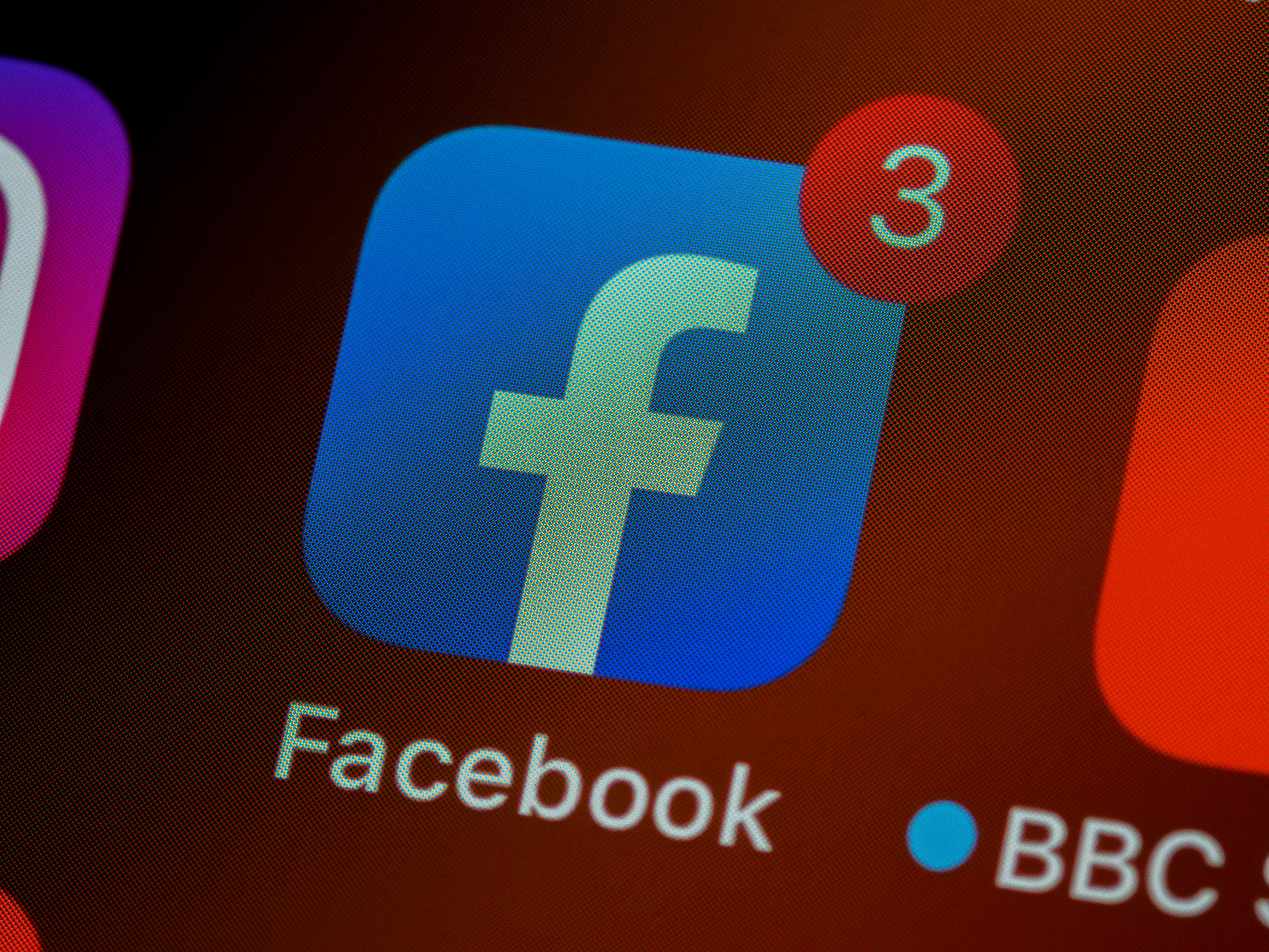 Meta met en œuvre une IA avancée pour améliorer les recommandations de vidéos sur Facebook