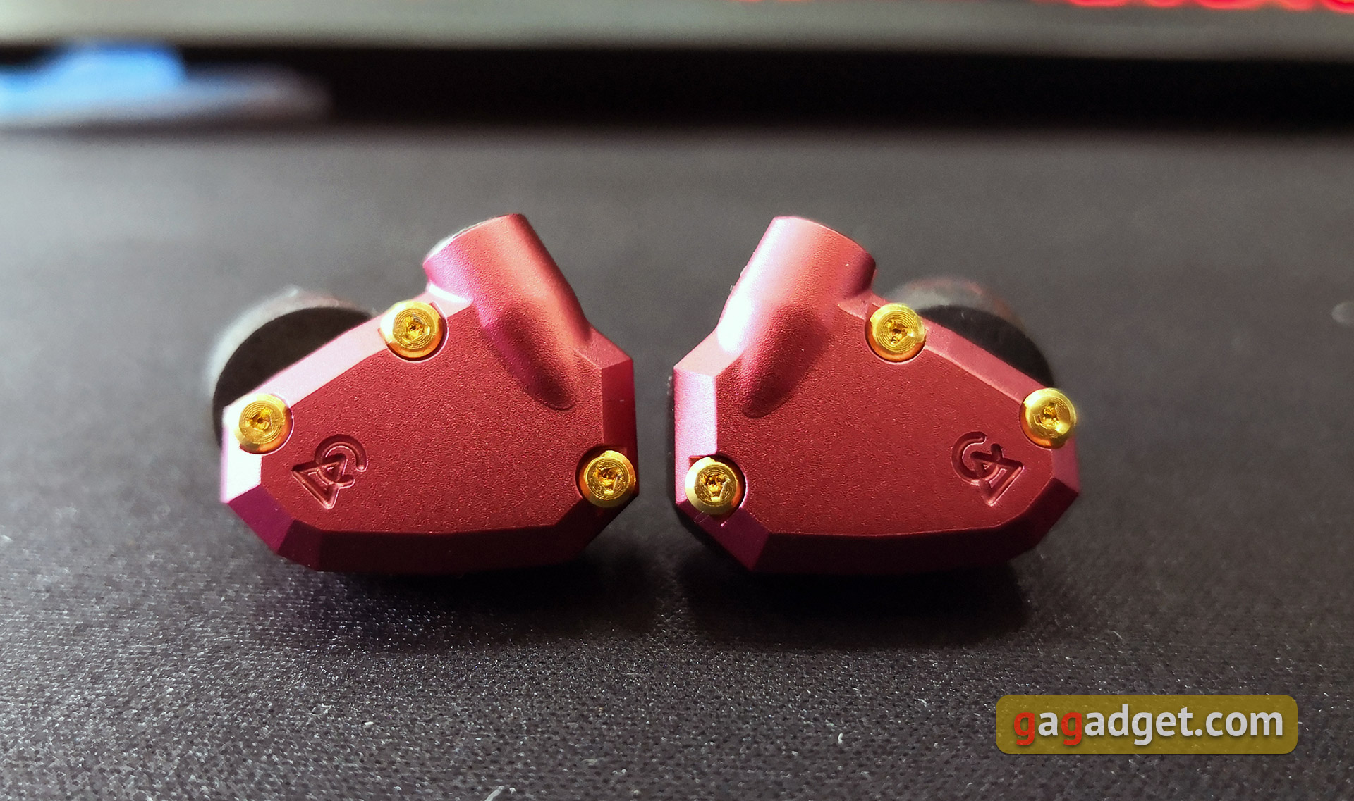 Огляд Campfire Audio IO: дводрайверні арматурні навушники «з перчинкою»-14