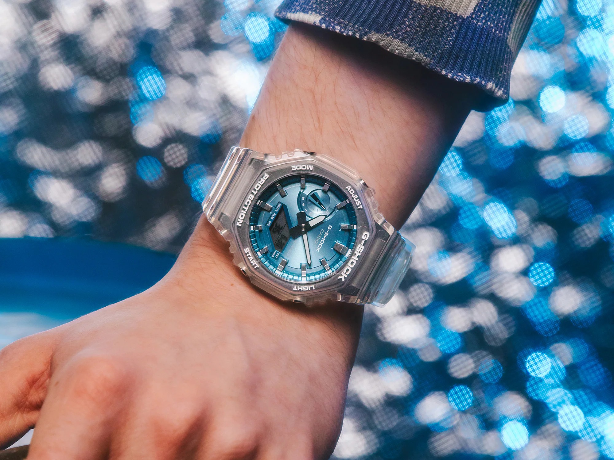 Как выглядят Casio GA-2100 на запястье. Иллюстрация: Casio