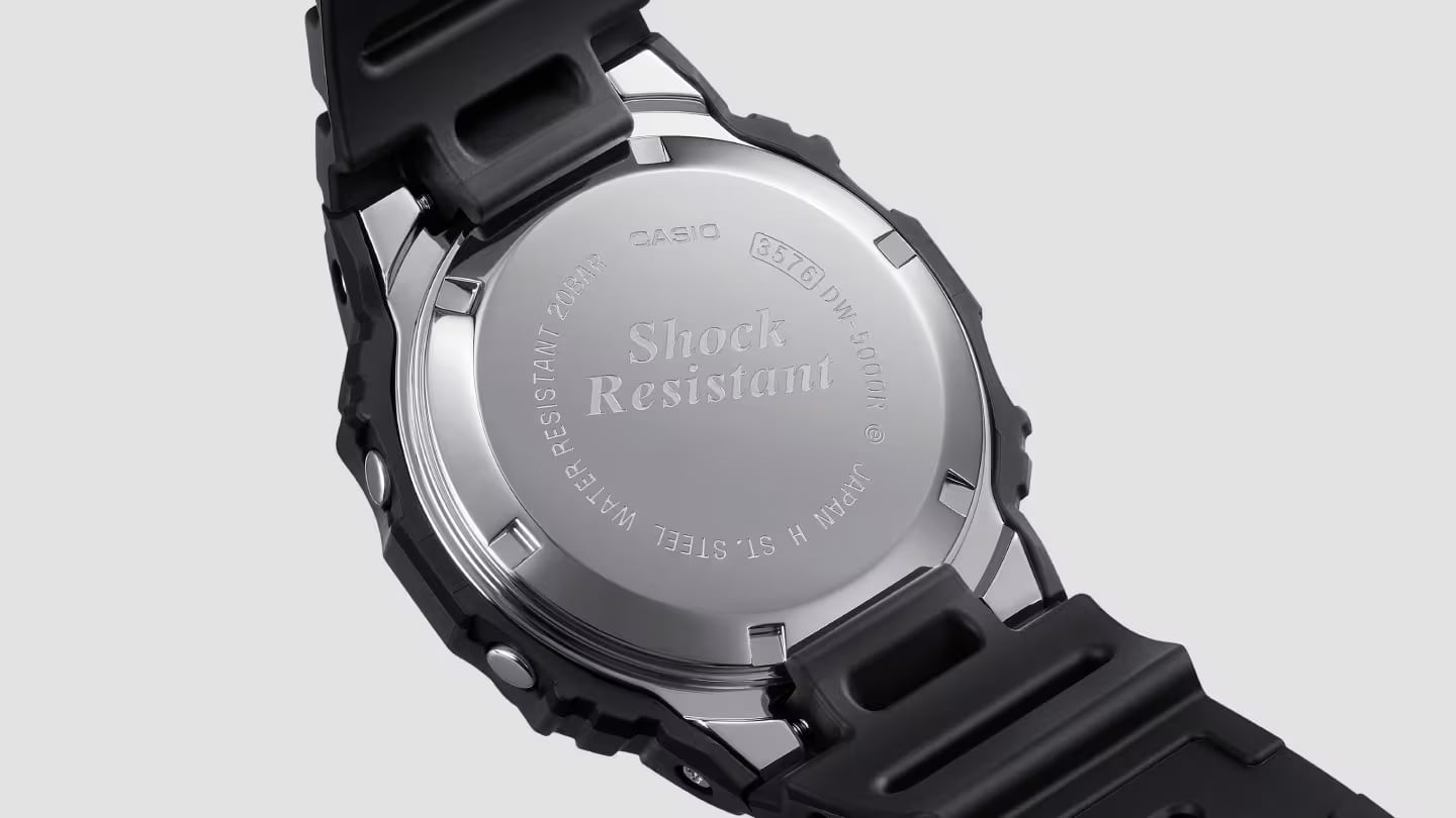 Задня кришка годинника DW-5000R з гвинтовим замком
