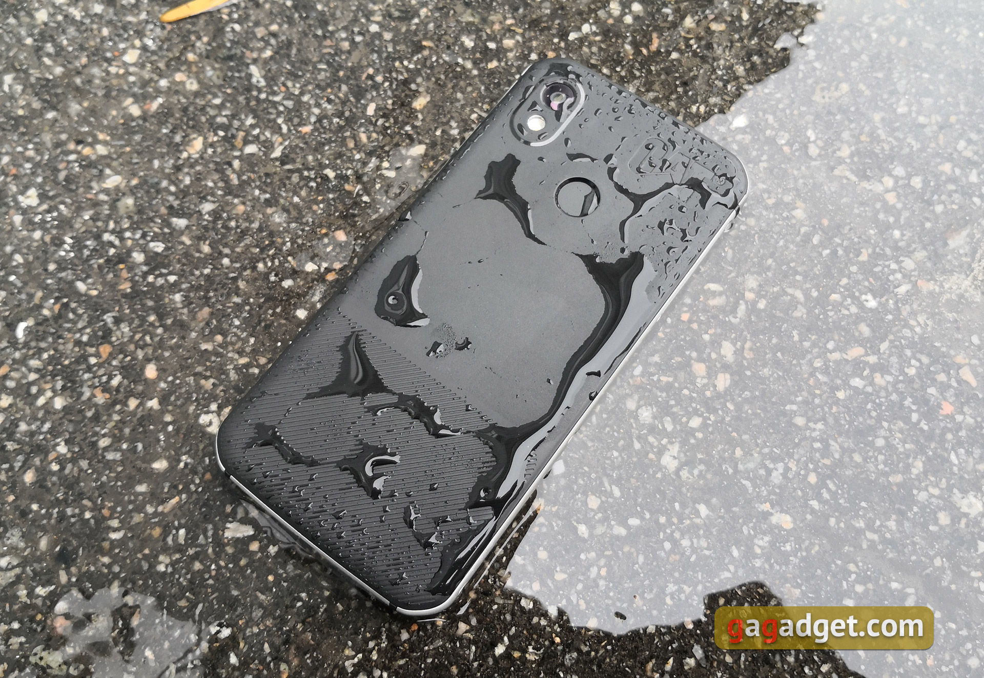 Огляд CAT S52: "незламний" смартфон з людським обличчям та NFC-17