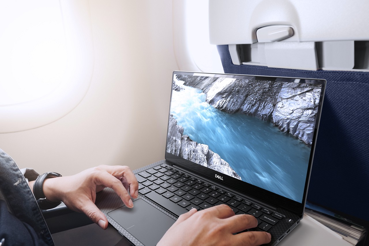 ces-2019-dell-xps-13-0.JPG
