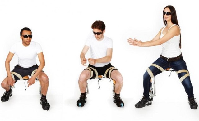 Экзоскелет-стул Chairless Chair для самых ленивых