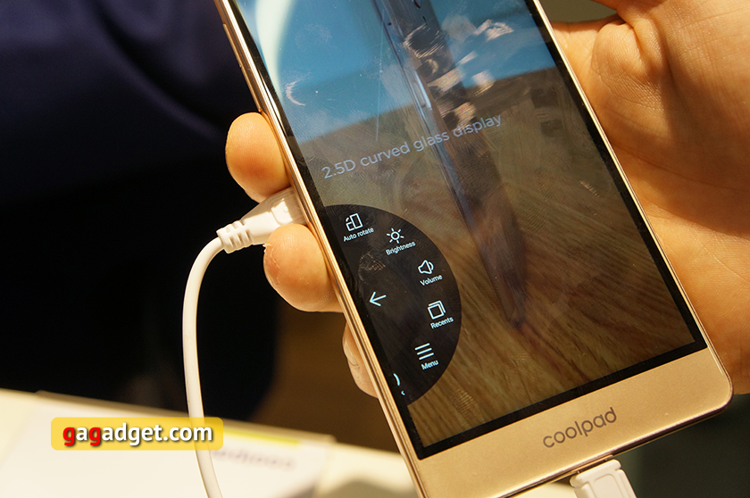 IFA 2016: новенький Coolpad Modena 2 своими глазами (и не только)-7
