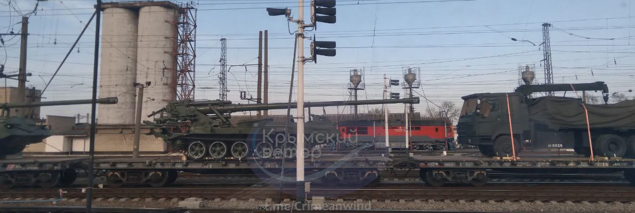 САУ Koksan на ешелоні в окупованому Криму
