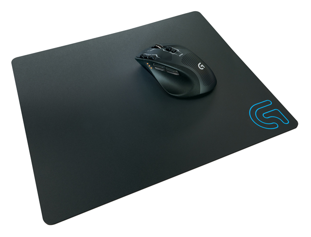 Беспроводная игровая мышь рекордсменка Logitech G602 и ковры G440 и G240-2
