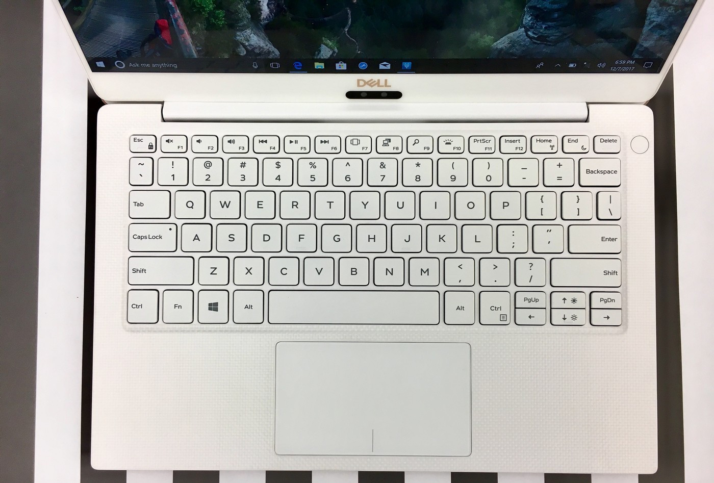 dell-xps-13-2018-ces-6.jpg