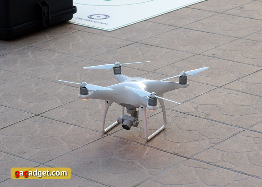 DJI Phantom 4 в Украине: цена и сроки начала продаж