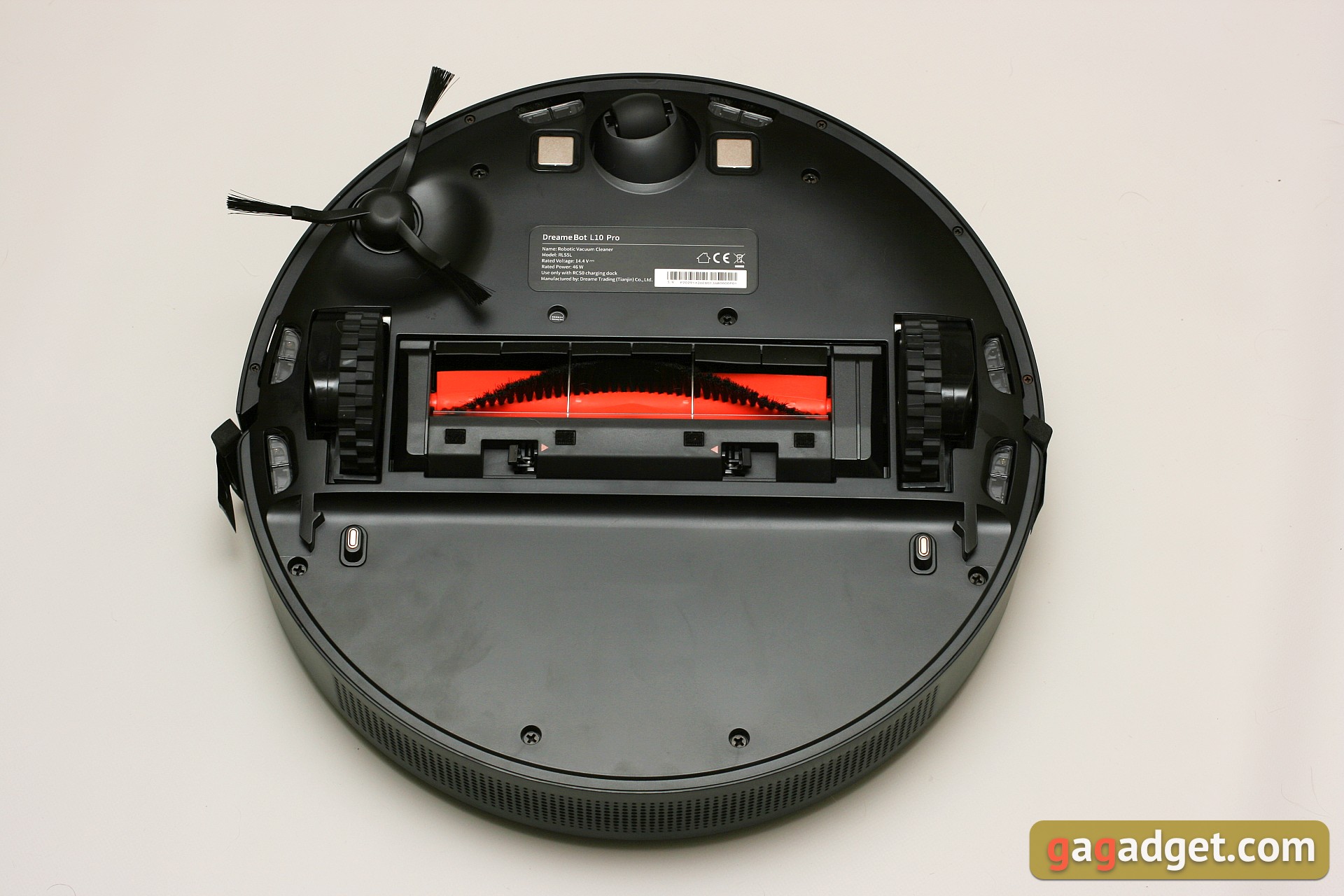 Avis Dreame Bot L10 Pro : un aspirateur robot polyvalent pour la maison intelligente-17