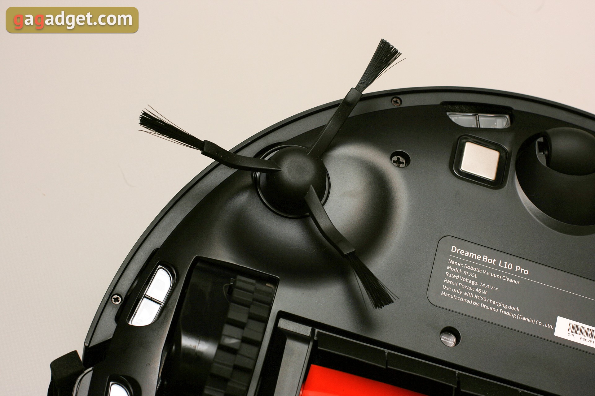 Avis Dreame Bot L10 Pro : un aspirateur robot polyvalent pour la maison intelligente-21