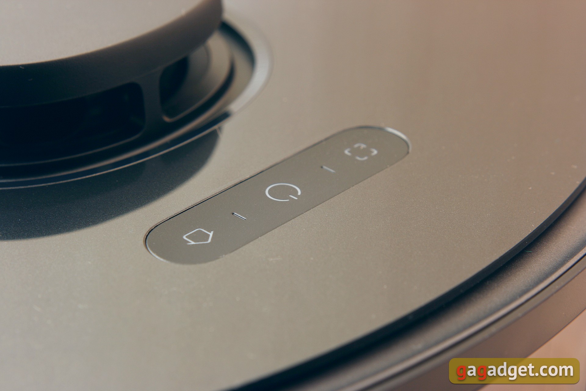Avis Dreame Bot L10 Pro : un aspirateur robot polyvalent pour la maison intelligente-9
