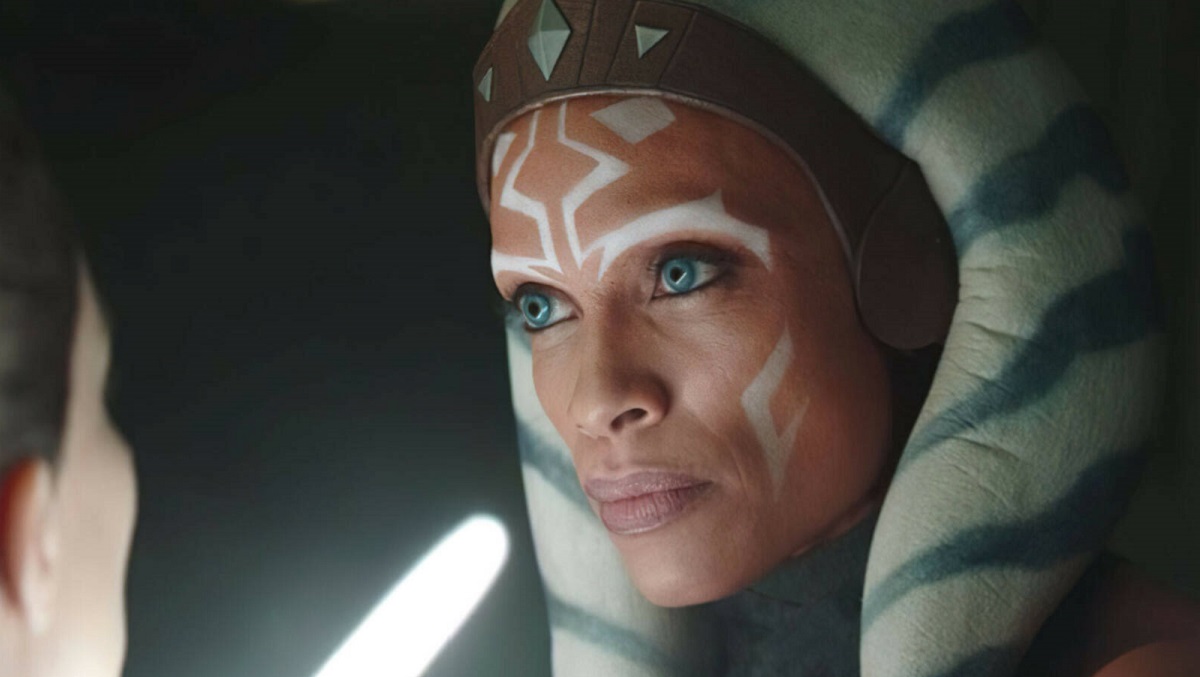 La bande-annonce atmosphérique et dynamique de Star Wars : Ahsoka évoque le passé de la protagoniste et montre ce qui l'attend dans le futur.