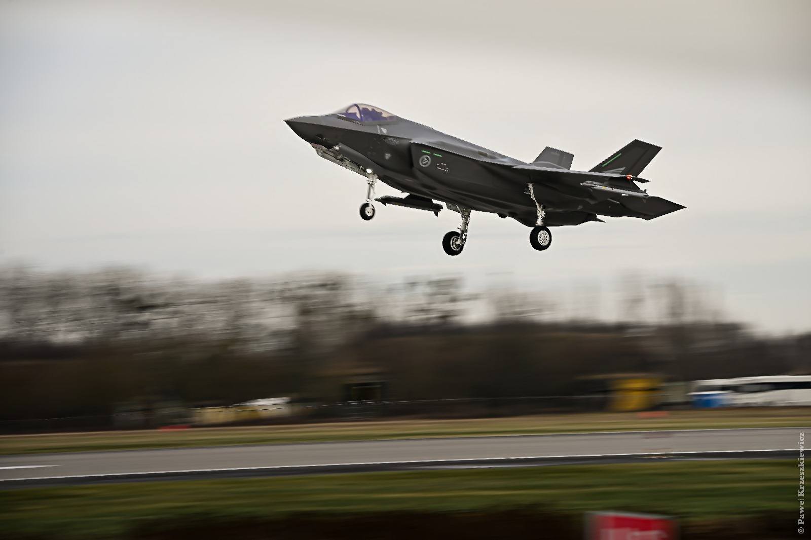 F-35A demonstration in the sky