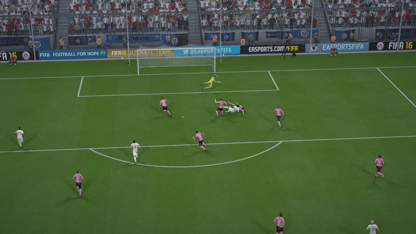 Обзор игры FIFA 16: футболисты и футболистки-4
