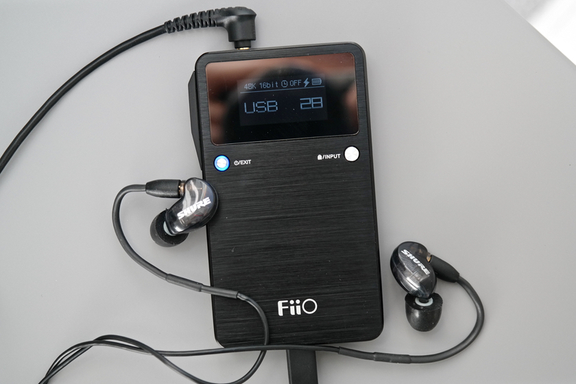 Обзор портативного ЦАП/усилителя для наушников FiiO E17k (Alpen 2)