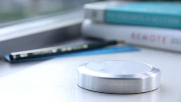 Необычная замена мышки: универсальный Bluetooth-манипулятор Flow с жестовым управлением-2