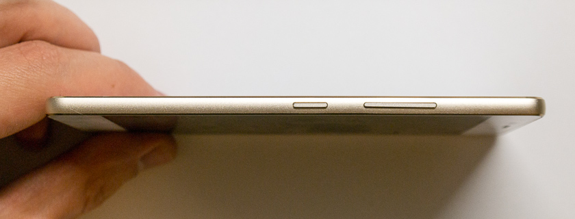 Кто на свете всех милее? Обзор сверхтонкого смартфона Fly Tornado Slim (IQ4516 Octa)-5