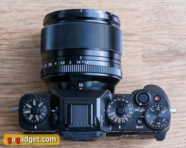 Обзор компактной системной камеры Fujifilm X-T1-3