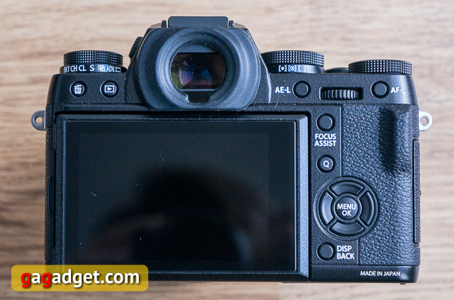 Обзор компактной системной камеры Fujifilm X-T1-7