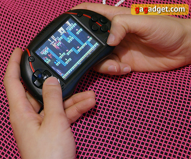 Обзор игровой приставки Genius Heeha 600