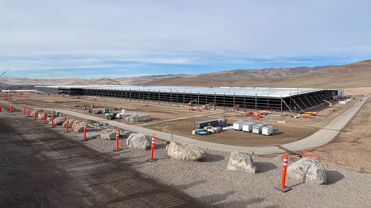 Construction work at the Tesla Semi plant