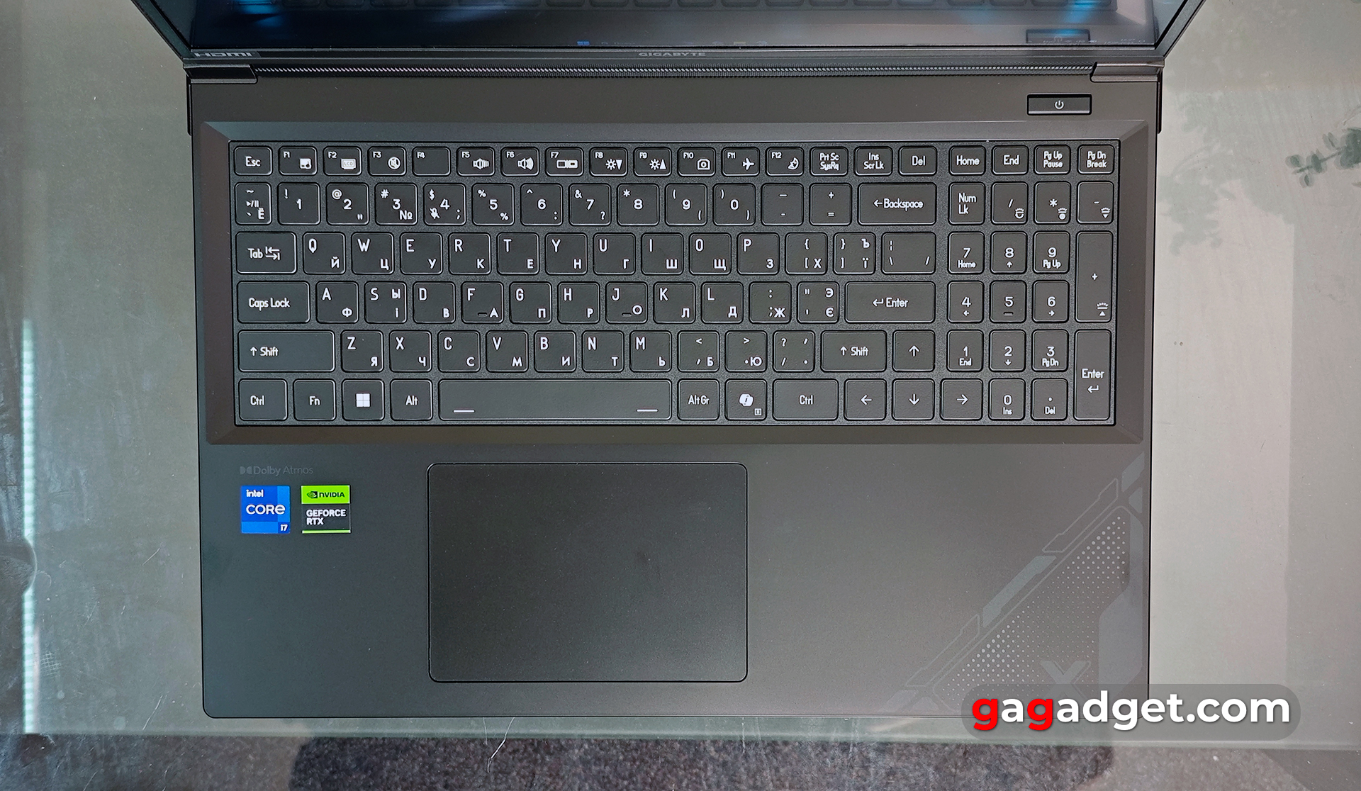 Огляд Gigabyte G6X 9KG (2024)