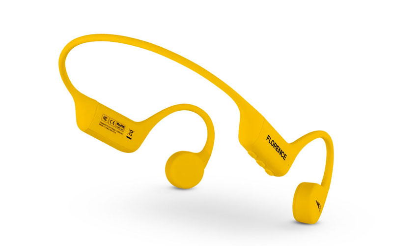 Навушники H2O Audio TRI 2 x Florence в дії