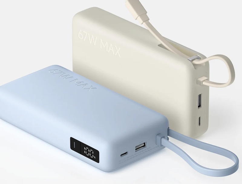 Colors of Xiaomi 67W Power Bank: blue and beige