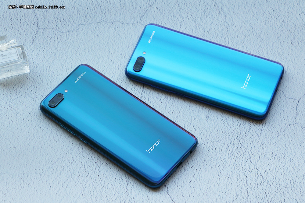 honor-10-real-life-2.jpg