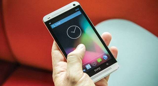 «Гуглославный» HTC One и «лопата» HTC T6 «Гуглославный» HTC One и «лопата» HTC T6