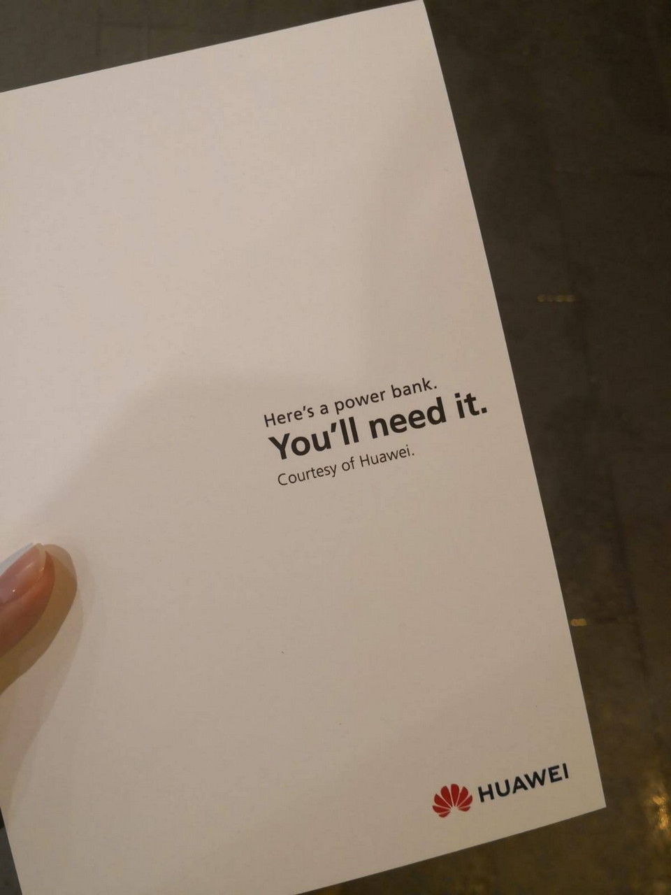 huawei-batteries-troll-apple-iphone-xs-2.jpg