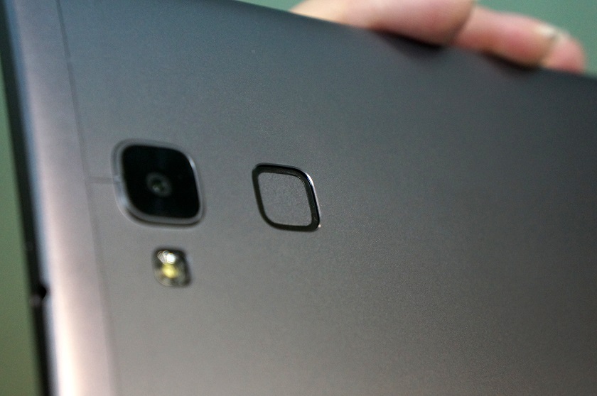 Обзор смартфона Huawei Mate7-5