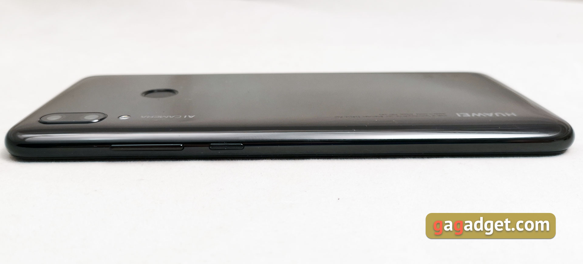 huawei-p-smart-2019-08.jpg