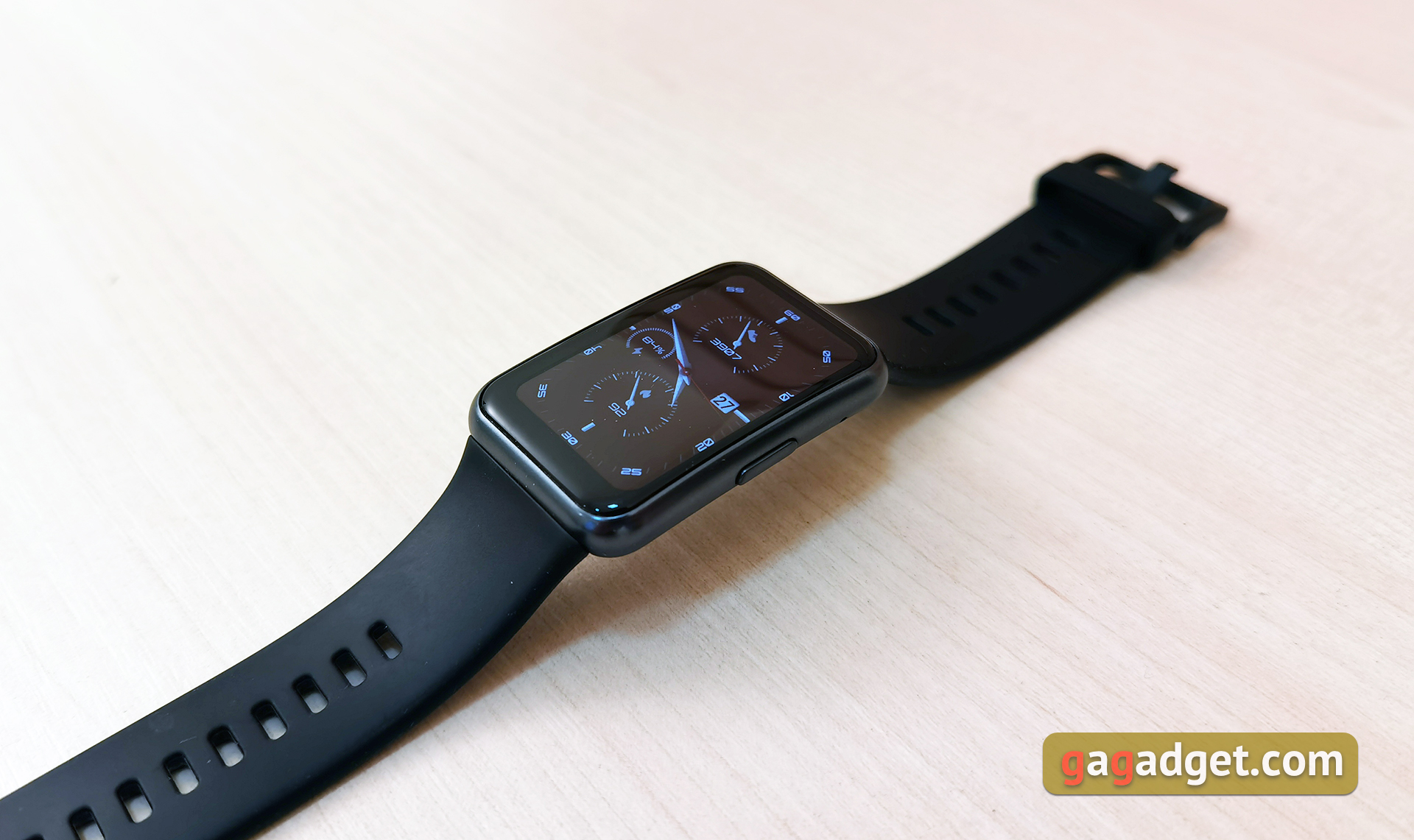 Обзор Huawei Watch Fit: виртуальный тренер на запястье-9