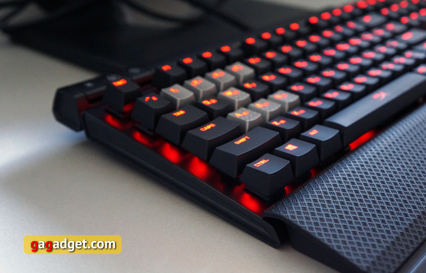 Обзор геймерской механической клавиатуры HyperX Alloy Elite-8