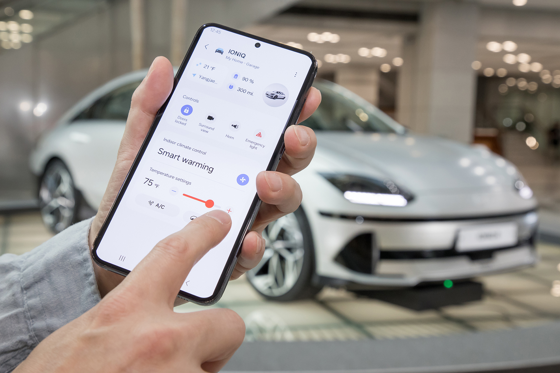 Samsung and Hyundai sign memorandum on joint development of services for smart homes and cars-2